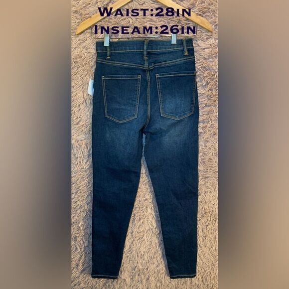 🔴NWT No Boundaries S:7 Destructed Curvy Skinny Jean Dark BLUE Denim - Picture 3 of 5